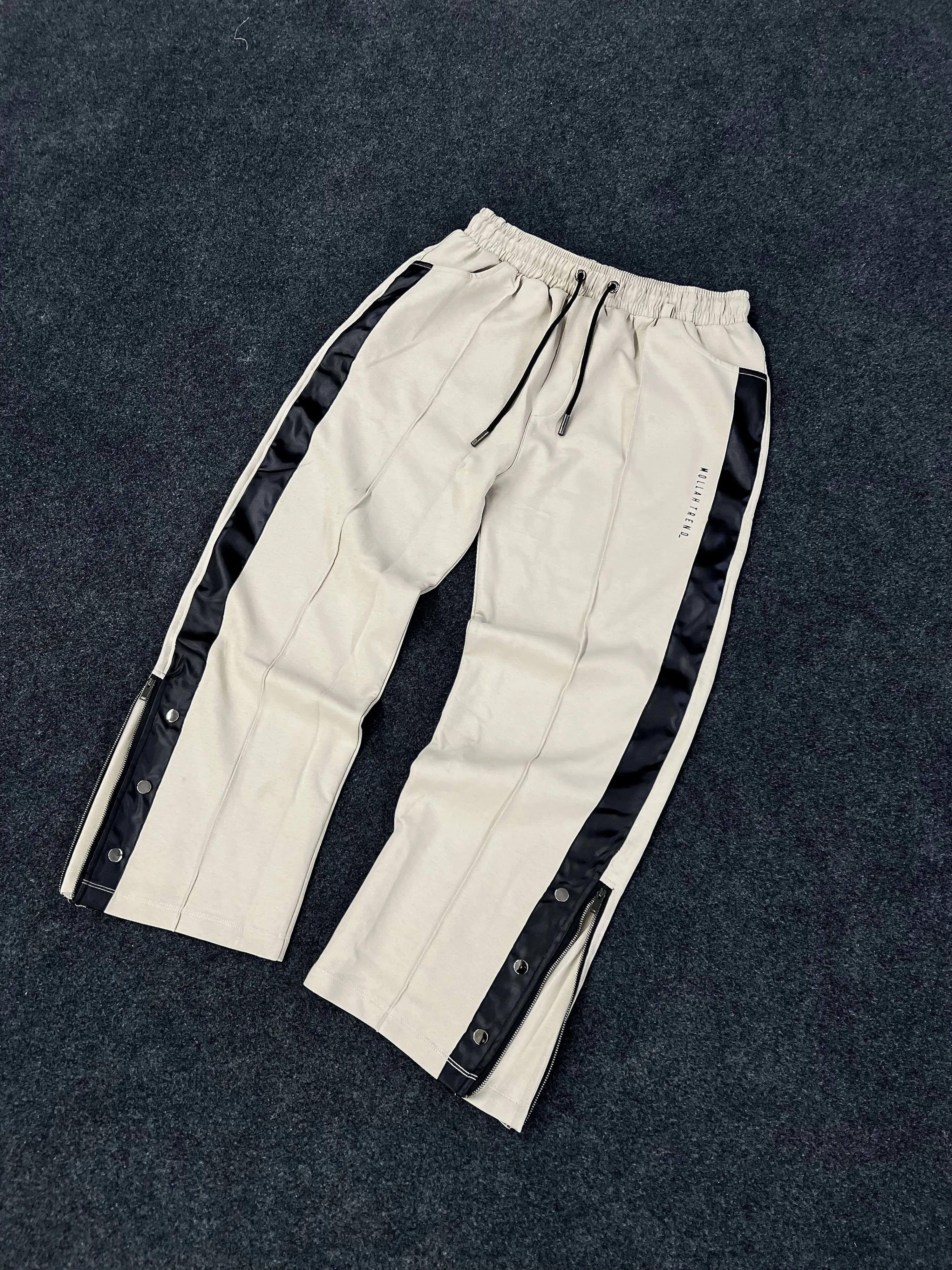 Wide Leg Sweatpants [ ELYZION ] - MOLLAHTREND - ছবি 1/3